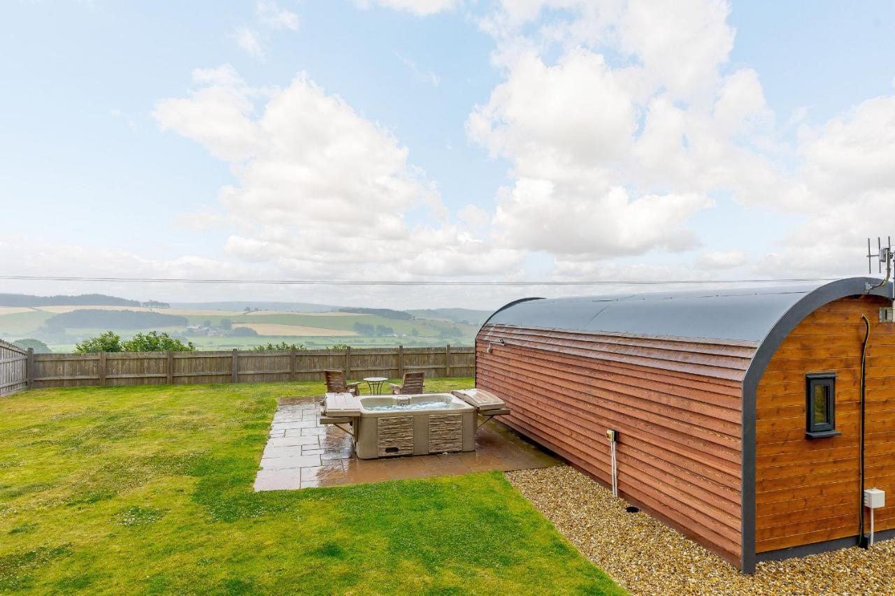 Corndon Pod Villa Shrewsbury Exterior photo